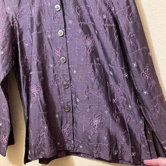 Isabella Bird Purple Floral Embroidered Long Sleeve Button Up Silk Shirt Medium - Picture 3 of 6